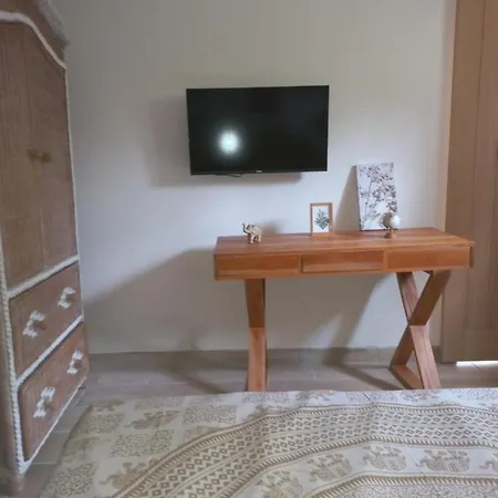 Le Clos Des Lauriers * Carcassonne