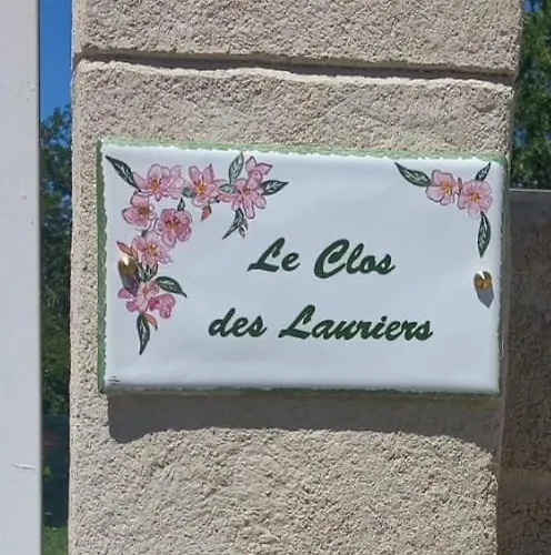 Le Clos Des Lauriers Apartament